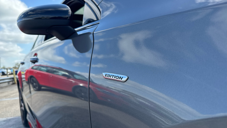 Mercedes-Benz A-Class A180 AMG Line Premium Plus Edition 5dr Auto Petrol Hatchback